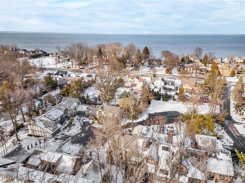 10 Hidden Valley Drive, Unit 10, Rocky River, OH 44116 Photo 5