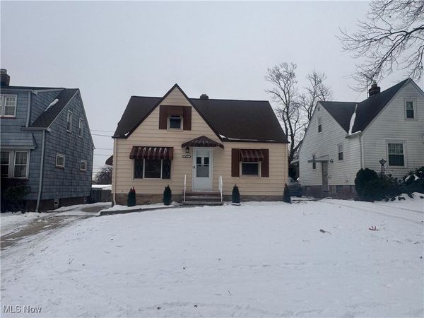 4427 W 58th Street, Cleveland, OH 44144