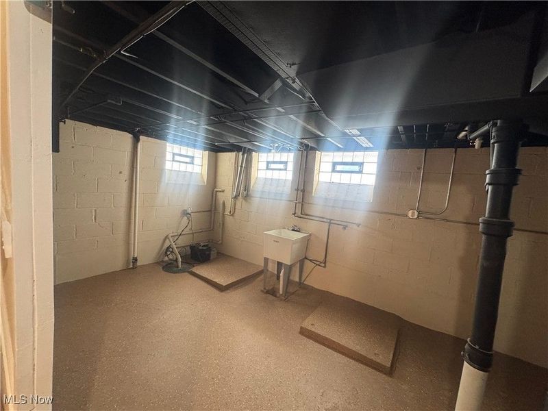 4427 W 58th Street, Cleveland, OH 44144 Photo 22