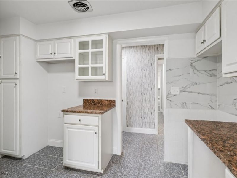 3279 Warrensville Center Road, Unit 15-D, Shaker Heights, OH 44122 Photo 10
