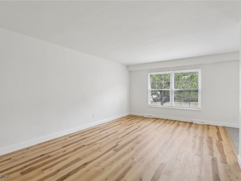 3279 Warrensville Center Road, Unit 15-D, Shaker Heights, OH 44122 Photo 8