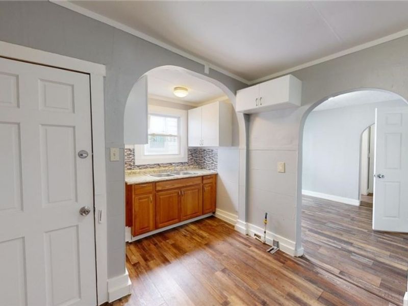 3523 Walton Avenue, Cleveland, OH 44113 Photo 16