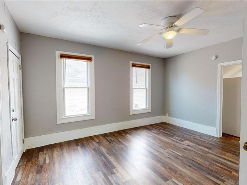 3523 Walton Avenue, Cleveland, OH 44113 Photo 34