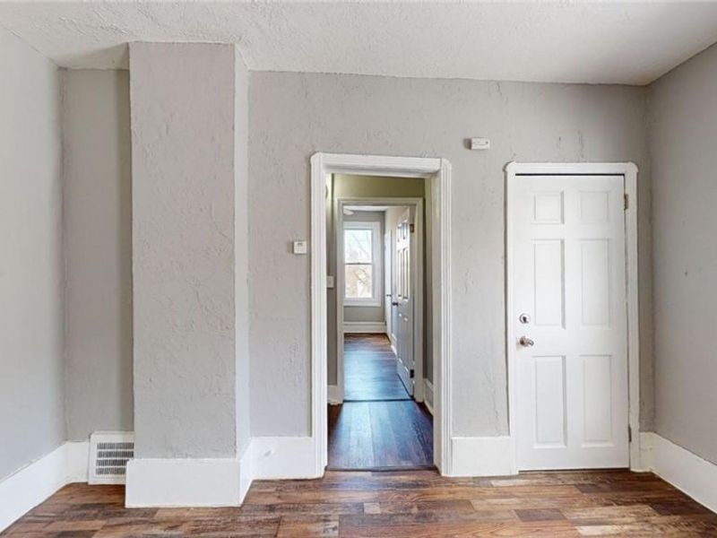 3523 Walton Avenue, Cleveland, OH 44113 Photo 42