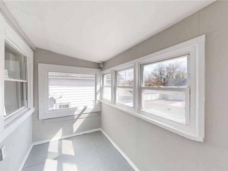 3523 Walton Avenue, Cleveland, OH 44113 Photo 48