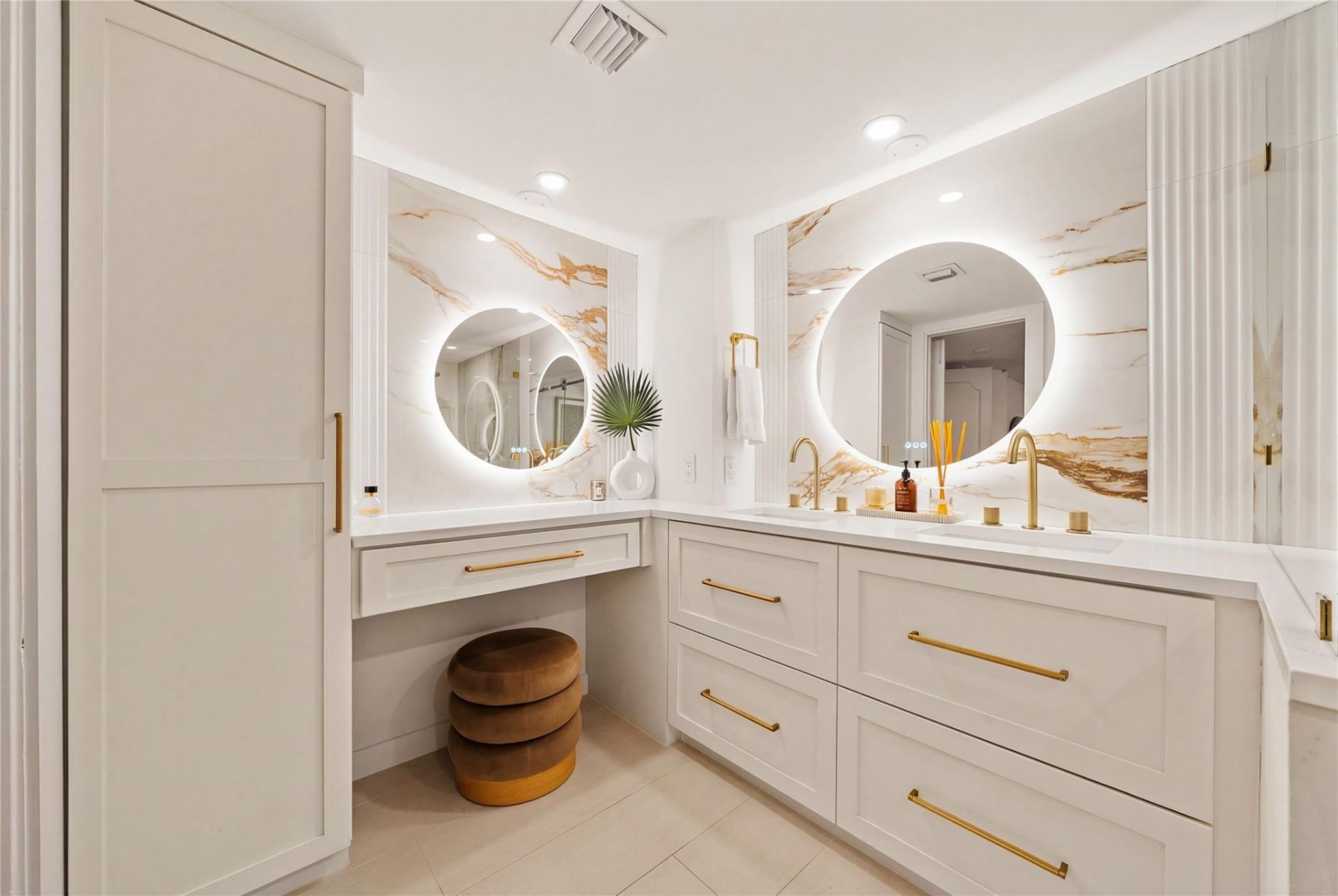 1905 N Ocean Boulevard, Unit 3D, Fort Lauderdale, FL 33305 Photo