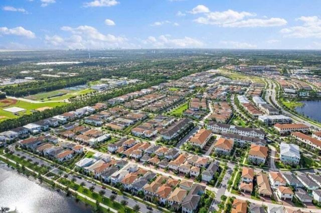 5255 Beckman Terrace, Palm Beach Gardens, FL 33418 Photo