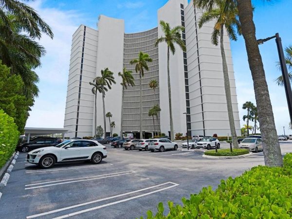 1200 S Flagler Drive, Unit 401, West Palm Beach, FL 33401