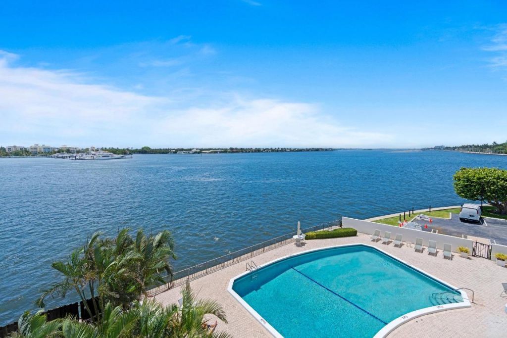 1200 S Flagler Drive, Unit 401, West Palm Beach, FL 33401 Photo