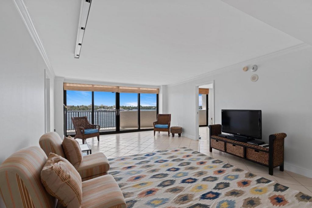 1200 S Flagler Drive, Unit 401, West Palm Beach, FL 33401 Photo