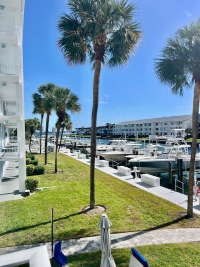 108 Paradise Harbour Boulevard, Unit 209, North Palm Beach, FL 33408 Photo