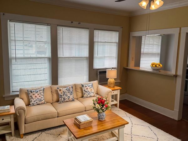 801 SW 4th Court, Unit 5, Fort Lauderdale, FL 33312