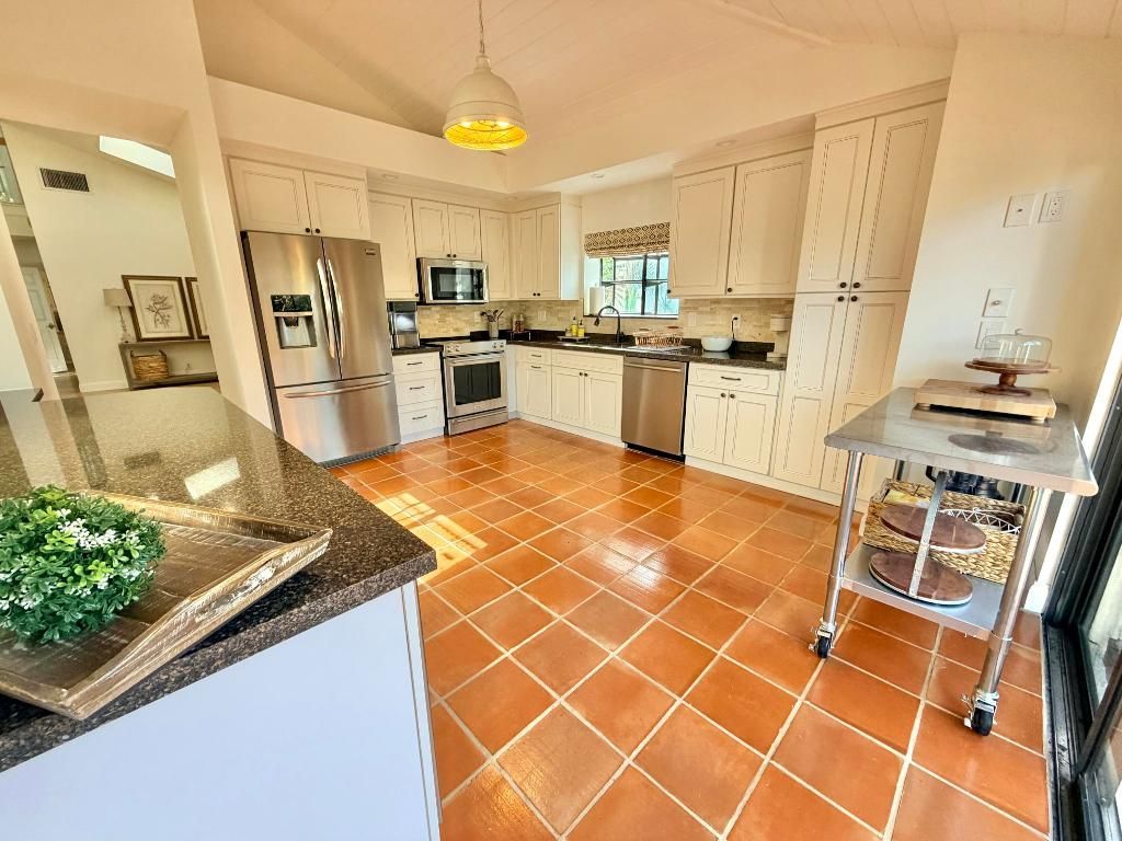 22728 Caravelle Circle, Boca Raton, FL 33433 Photo