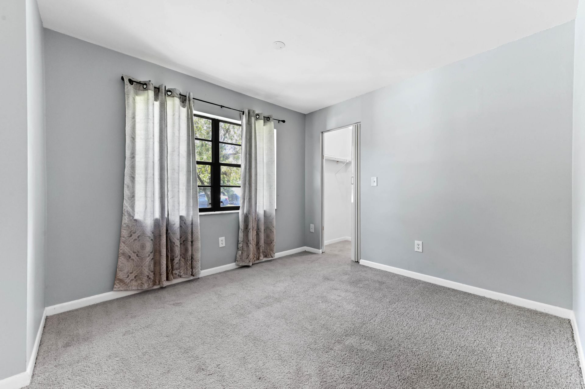 81 Westecunk Drive, Royal Palm Beach, FL 33411 Photo