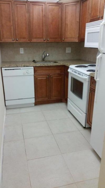 642 NW 13th Street, Unit 24, Boca Raton, FL 33486 Photo