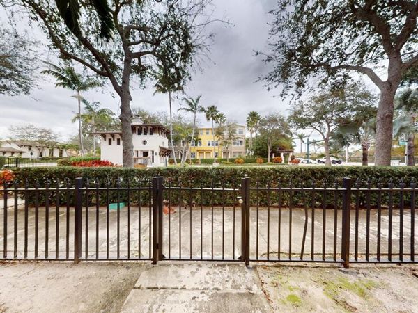 690 Amador Lane, Unit 3, West Palm Beach, FL 33401