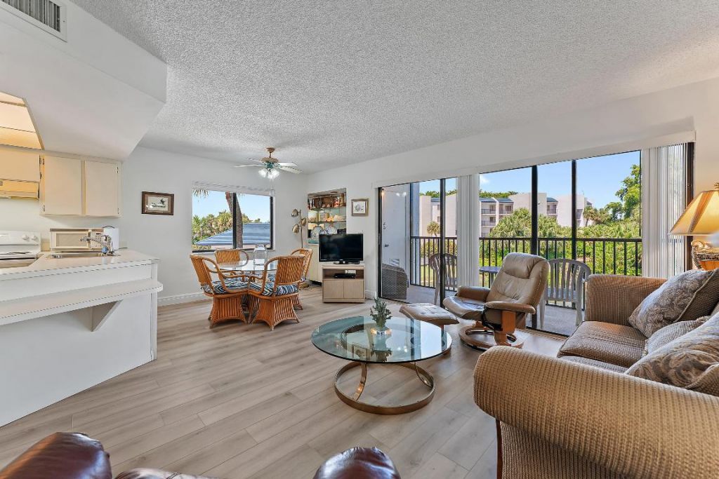 1605 S Us Highway 1, Unit B201, Jupiter, FL 33477 Photo