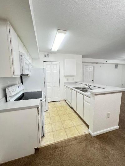 141 SW Palm 204 Drive, Unit 204, Port Saint Lucie, FL 34986 Photo