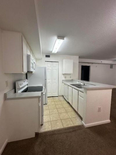 141 SW Palm 204 Drive, Unit 204, Port Saint Lucie, FL 34986 Photo