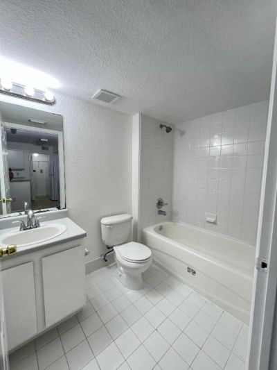 141 SW Palm 204 Drive, Unit 204, Port Saint Lucie, FL 34986 Photo