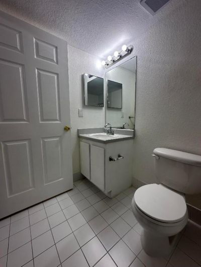 141 SW Palm 204 Drive, Unit 204, Port Saint Lucie, FL 34986 Photo