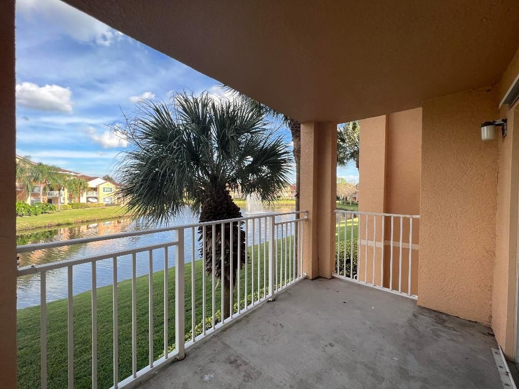 141 SW Palm 204 Drive, Unit 204, Port Saint Lucie, FL 34986 Photo