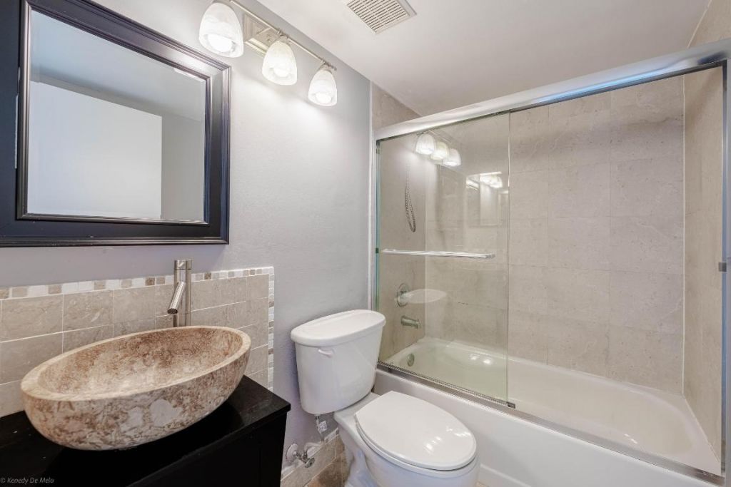 3300 NE 192 Street, Unit 1108, Aventura, FL 33180 Photo