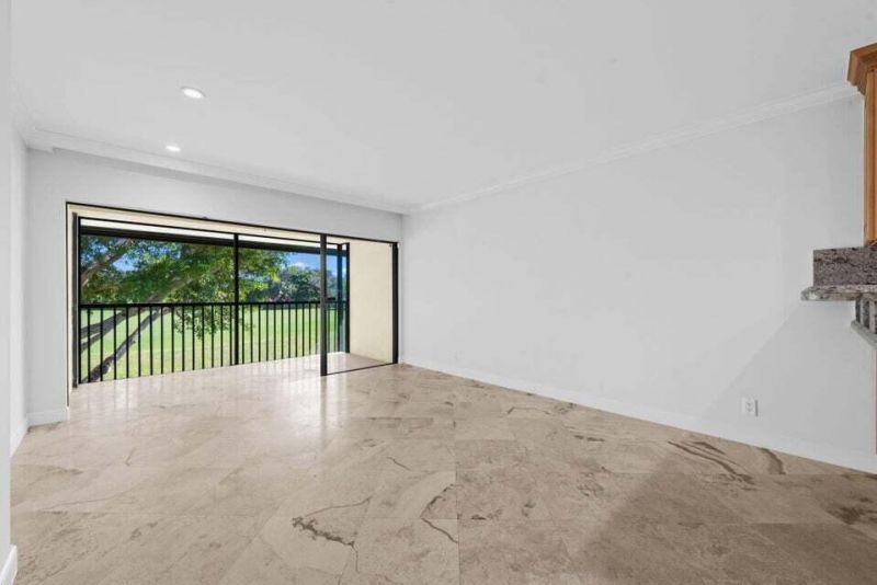 451 Greensward Lane, Unit 201-B, Delray Beach, FL 33445 Photo