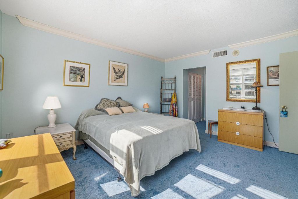 3450 S Ocean Boulevard, Unit 211, Palm Beach, FL 33480 Photo