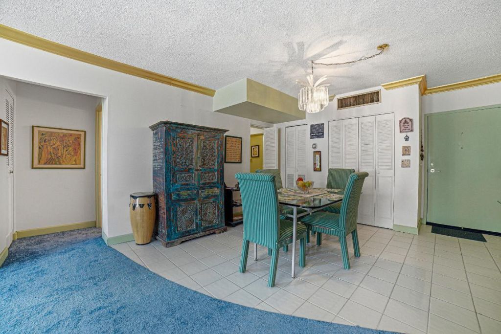 3450 S Ocean Boulevard, Unit 211, Palm Beach, FL 33480 Photo