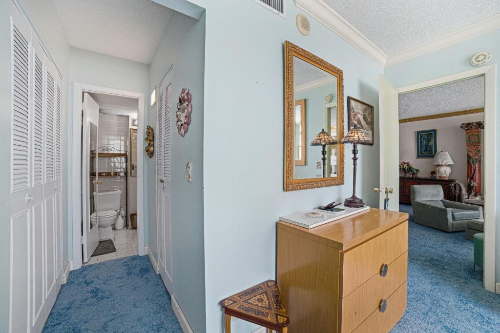 3450 S Ocean Boulevard, Unit 211, Palm Beach, FL 33480 Photo