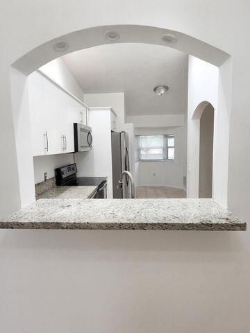 3810 N Jog Road, Unit 202, West Palm Beach, FL 33411 Photo