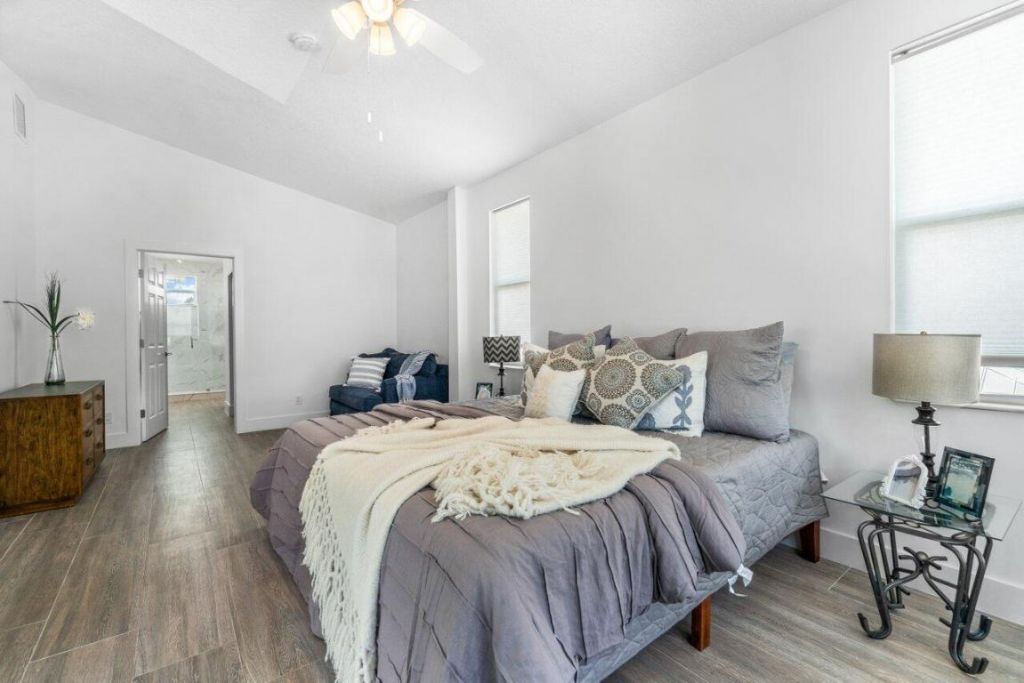 9427 SE Athena Street, Hobe Sound, FL 33455 Photo