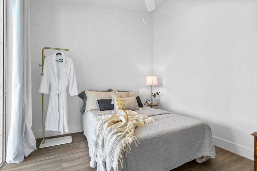 9427 SE Athena Street, Hobe Sound, FL 33455 Photo