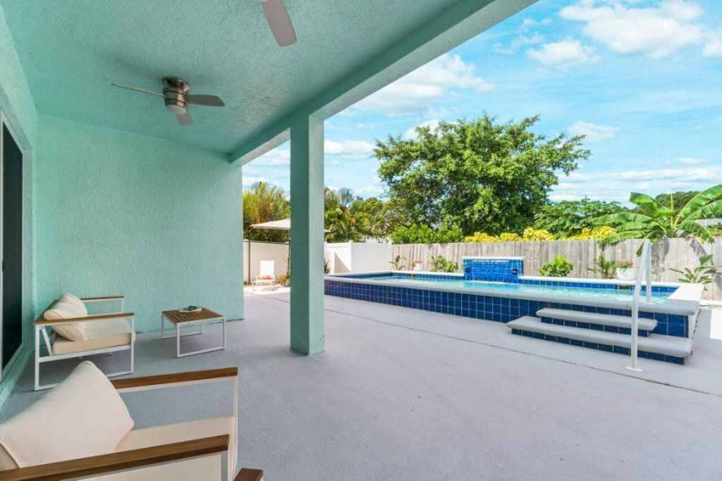 9427 SE Athena Street, Hobe Sound, FL 33455 Photo