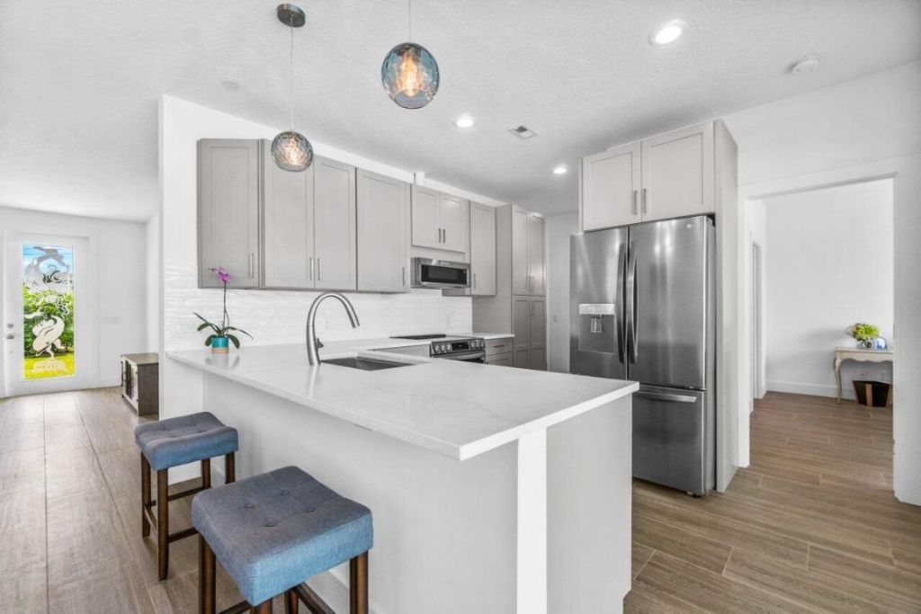 9427 SE Athena Street, Hobe Sound, FL 33455 Photo