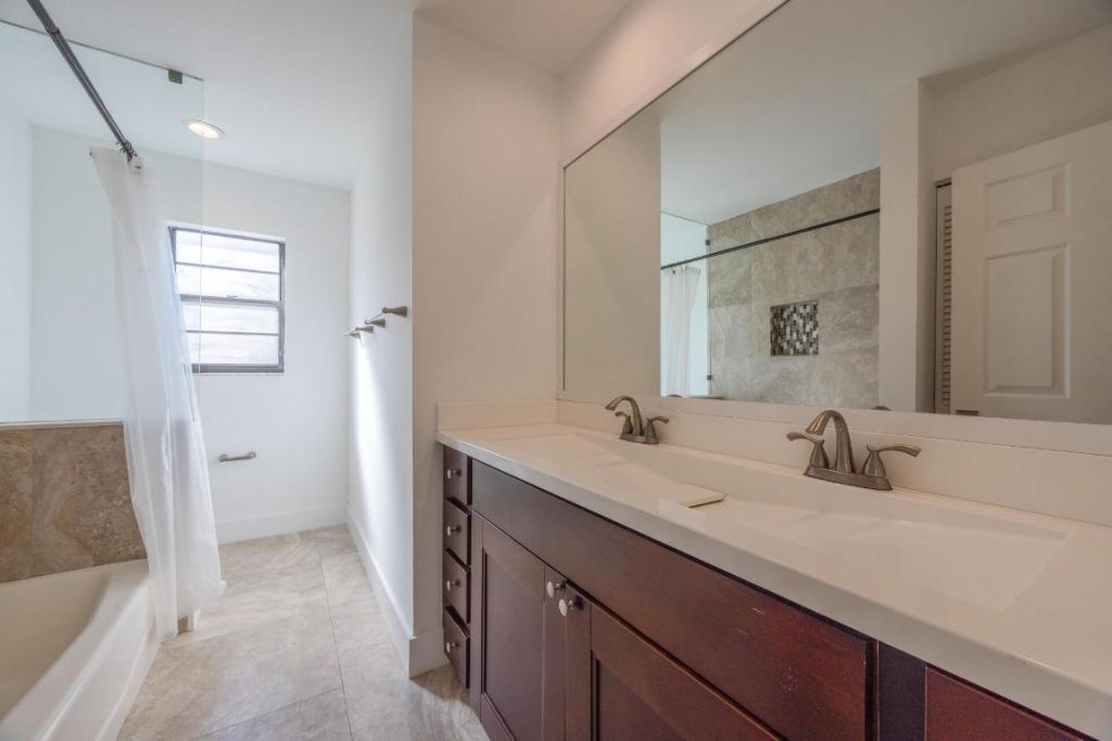 22352 Martella Avenue, Boca Raton, FL 33433 Photo