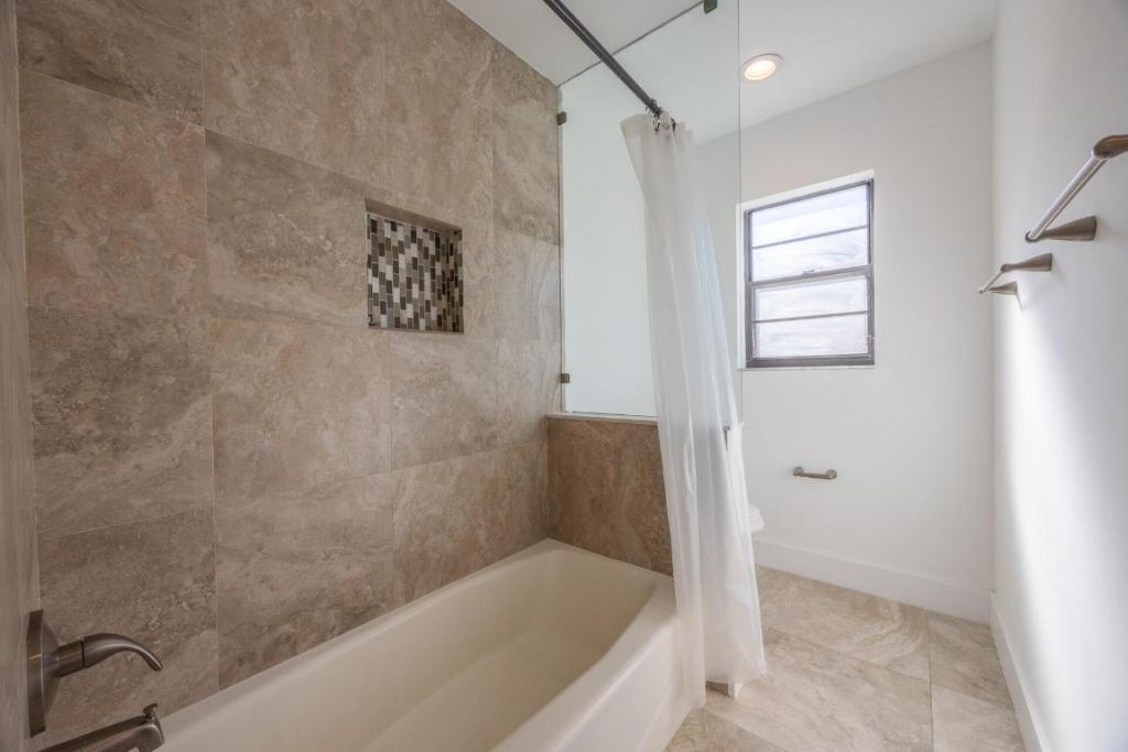 22352 Martella Avenue, Boca Raton, FL 33433 Photo