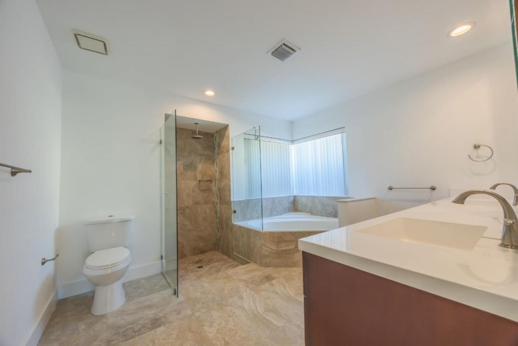 22352 Martella Avenue, Boca Raton, FL 33433 Photo