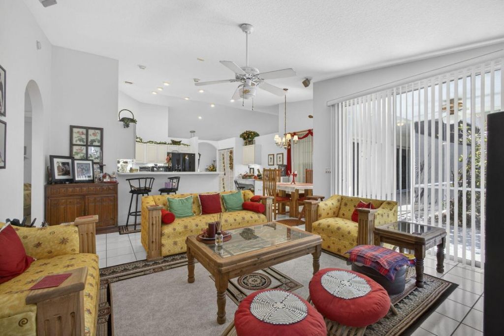 1940 S Club Drive, Wellington, FL 33414 Photo