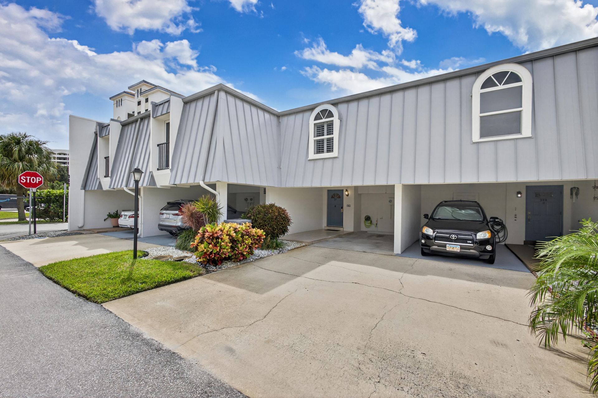 382 Golfview Road, Unit C, North Palm Beach, FL 33408 Photo