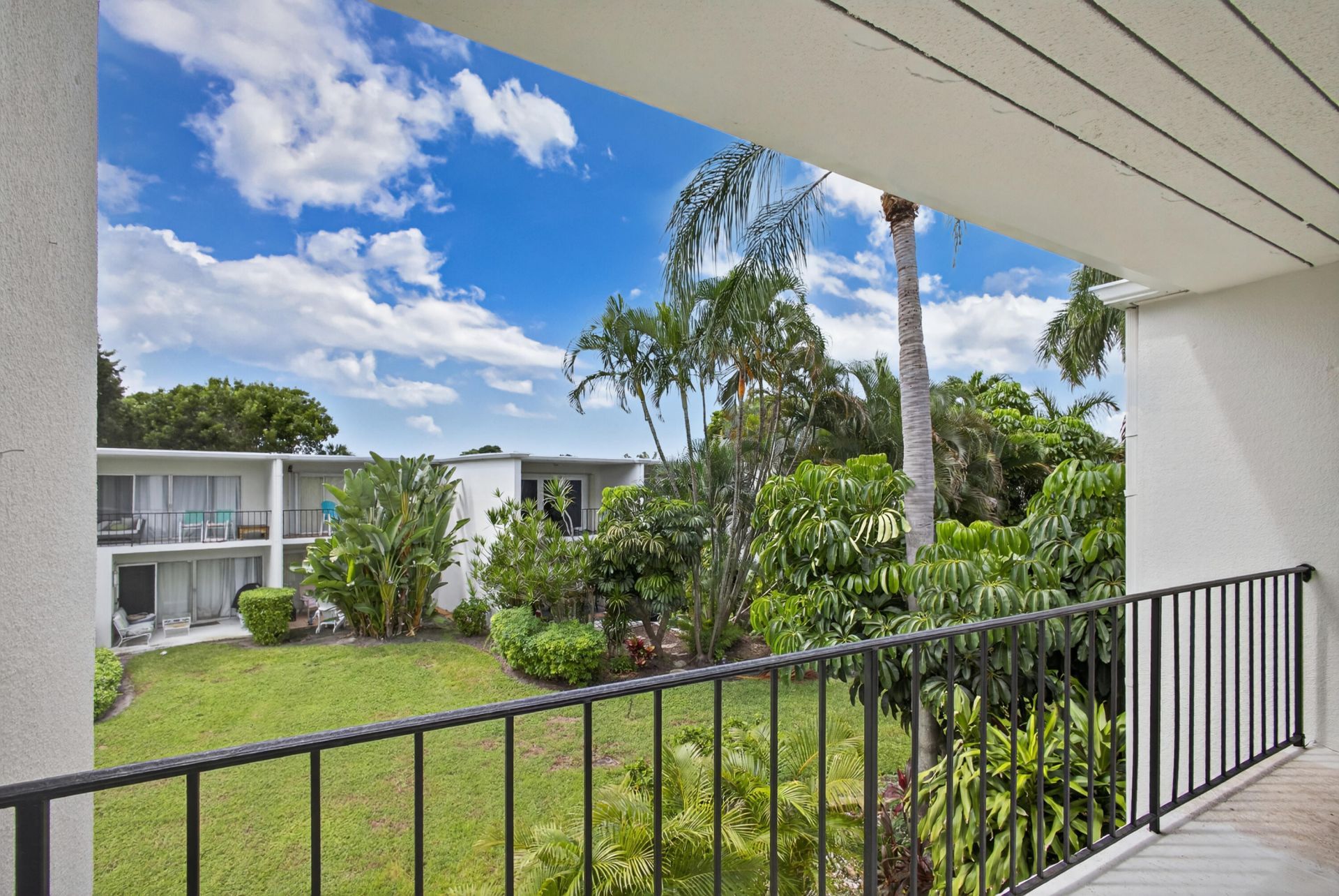 382 Golfview Road, Unit C, North Palm Beach, FL 33408 Photo