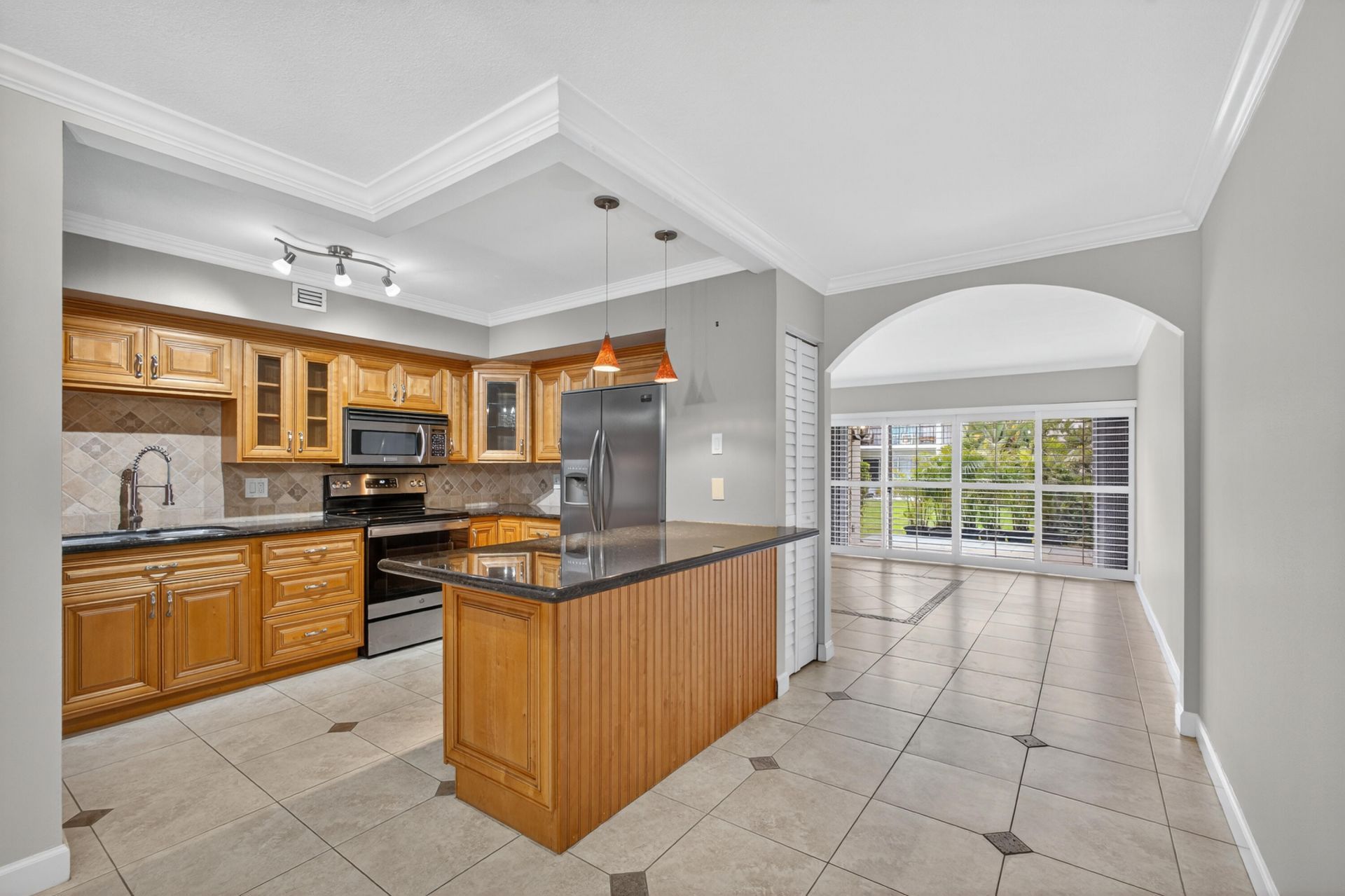 382 Golfview Road, Unit C, North Palm Beach, FL 33408 Photo