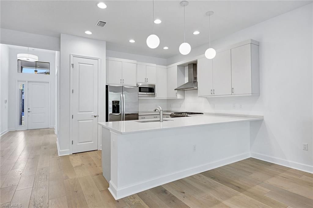 20812 Thistle Leaf Ln, Estero, FL 33928 Photo