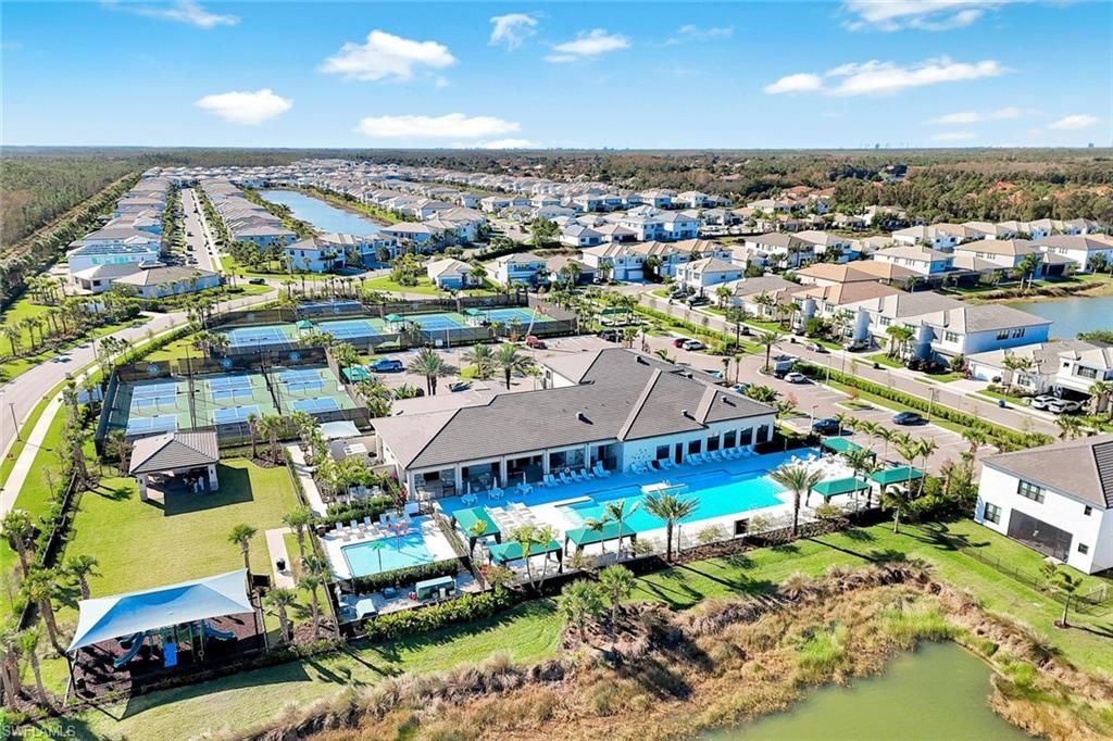 20812 Thistle Leaf Ln, Estero, FL 33928 Photo