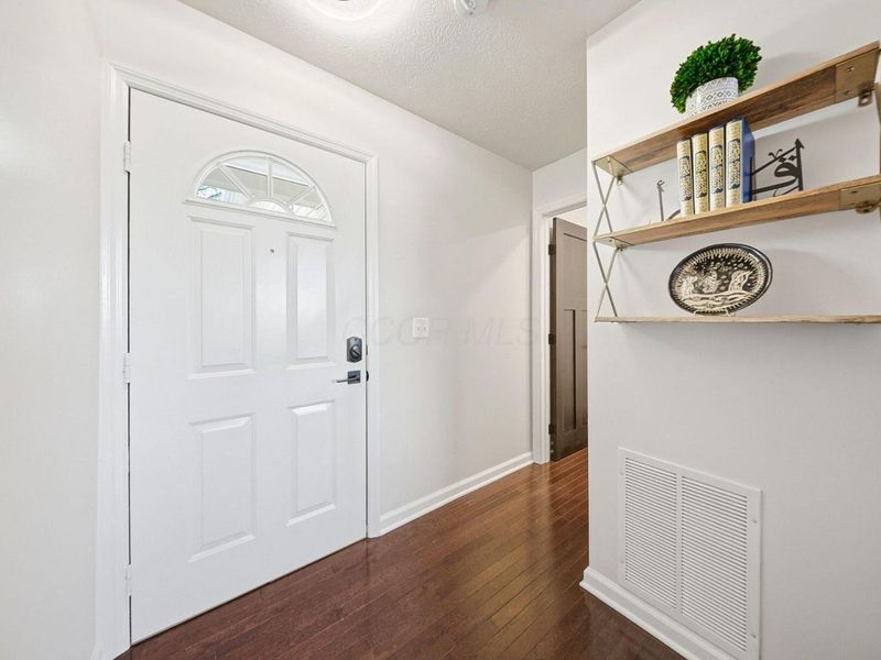 5022 Vinington Place, Dublin, OH 43016 Photo 4