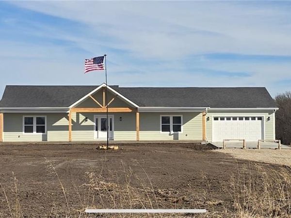 3717 Utah Road, Wellsville, KS 66092
