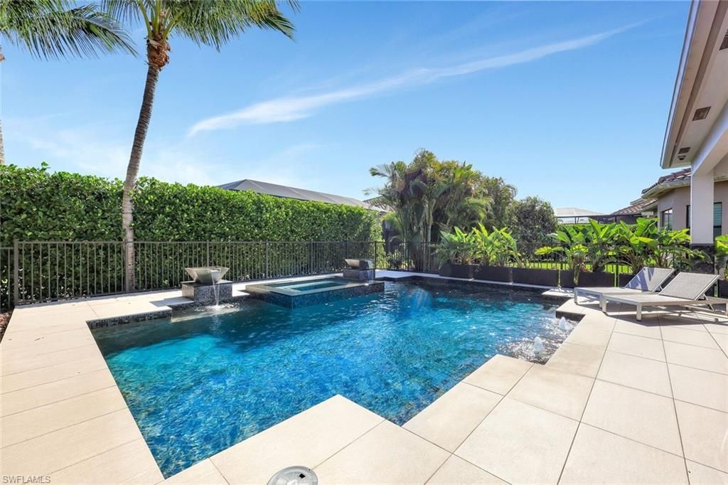 3565 Beaufort Ct, Naples, FL 34119 Photo
