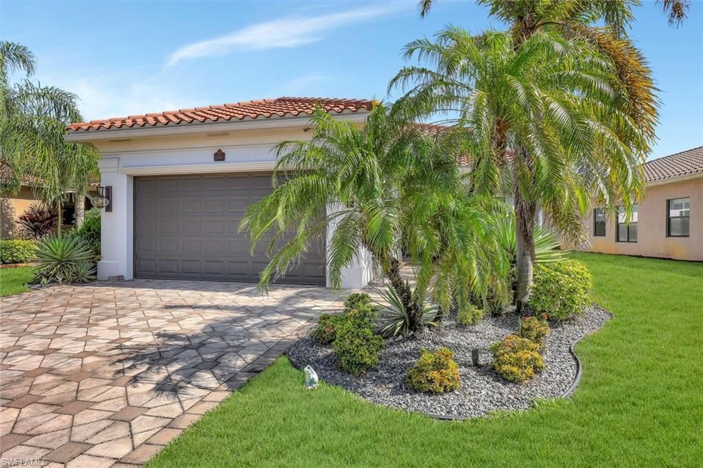 3565 Beaufort Ct, Naples, FL 34119 Photo