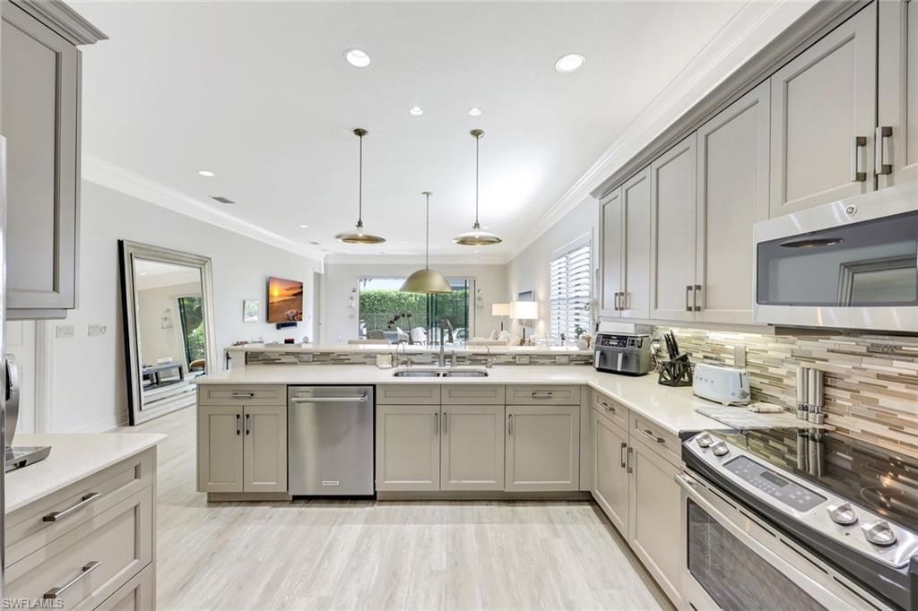3565 Beaufort Ct, Naples, FL 34119 Photo